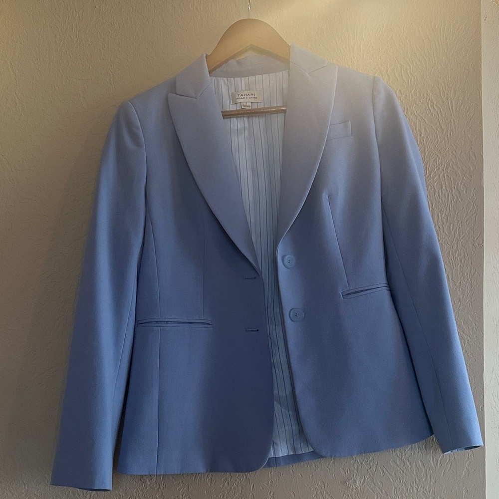 Tahari ASL Light Blue Blazer